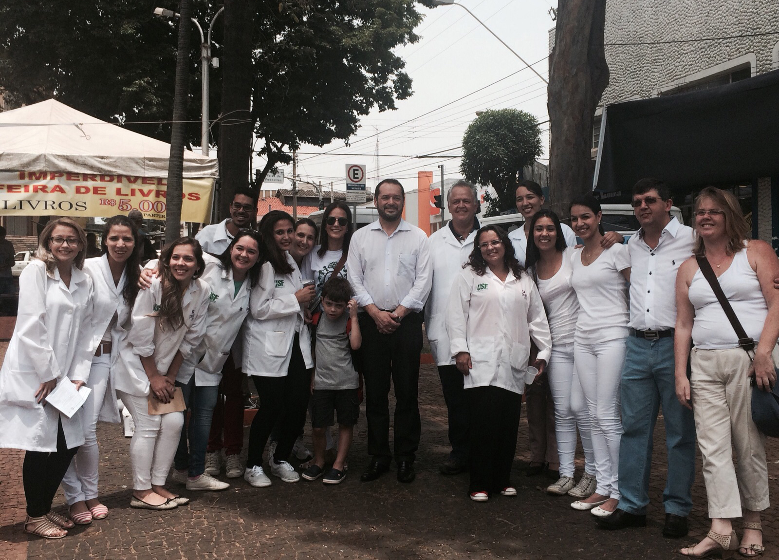 Alunos do Curso de Farmácia de Campinas realizam atendimento à população de Sumaré