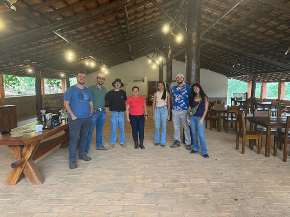 Estudantes da Eng. Agronômica da USF participam de visita técnica na Fazenda São Francisco