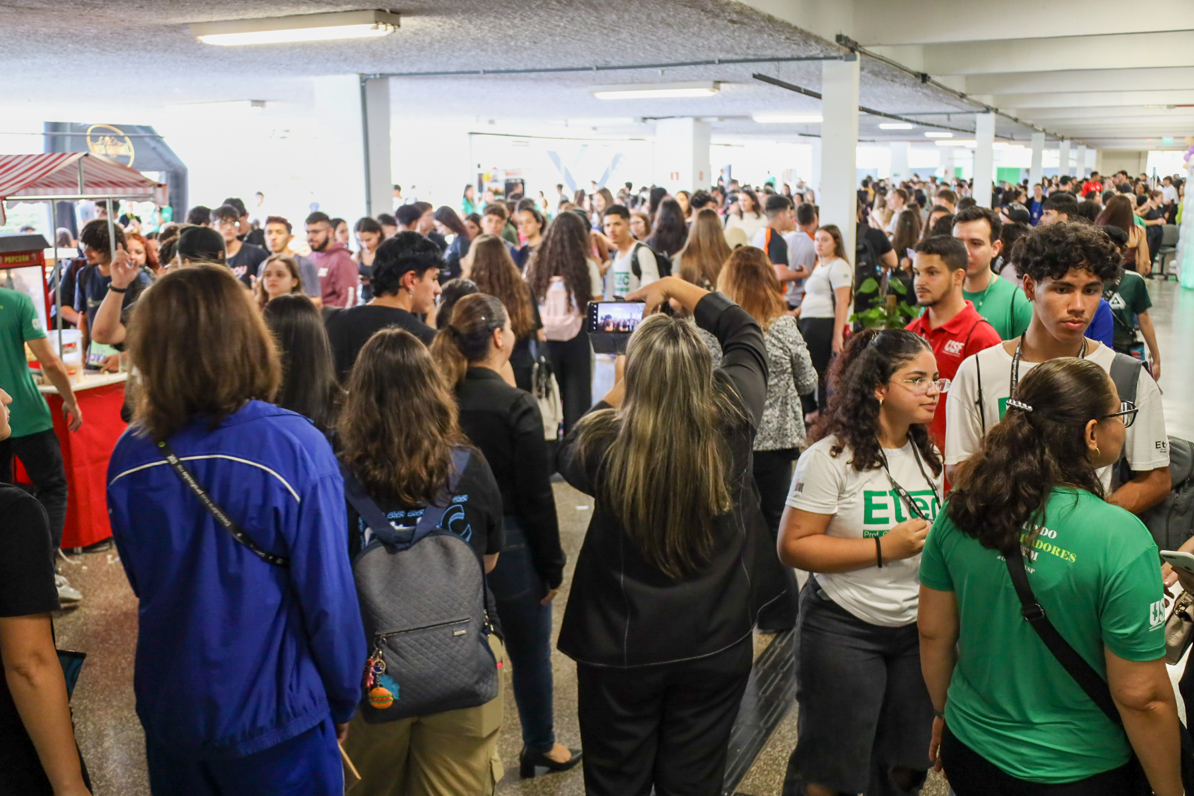 USF recebe mais de 3 mil estudantes na feira de profissões do Câmpus Bragança Paulista